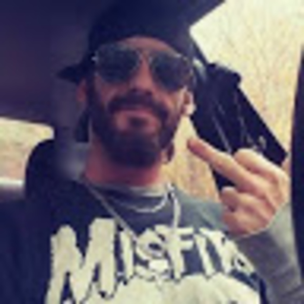 Meet your Posher, Aaron